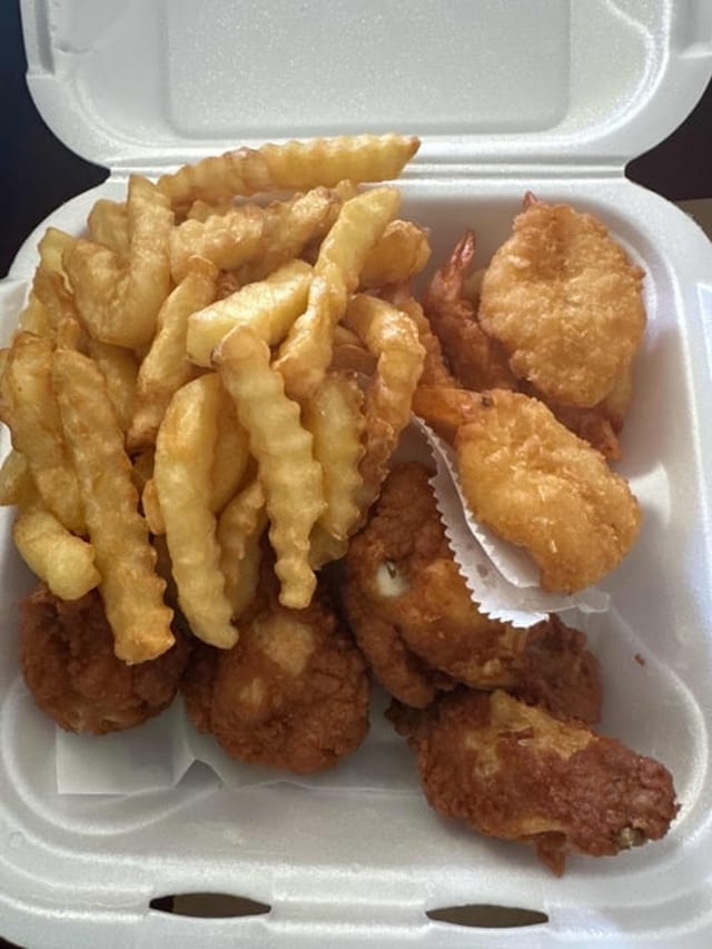 5 Shrimp & 5 Chicken Wings with Fries.