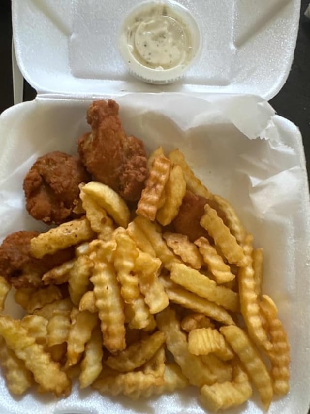 Combination (3 Shrimp & 3 Chicken Wings) with Fries.